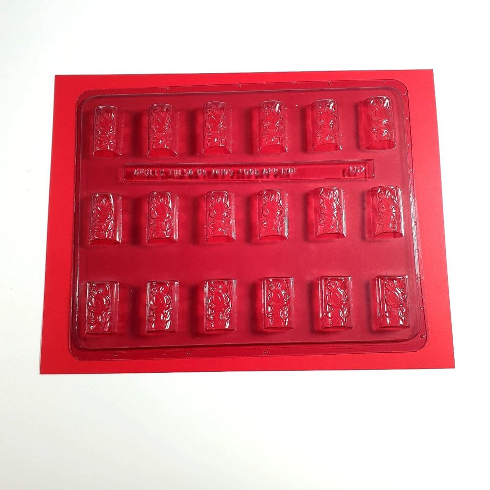 Vintage Candy Mold Rose Bite Size Mini 1.25 Inch Polymer Clay Fondant 1990 Soap